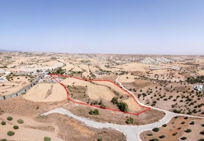 Analiontas, Nicosia Residential Land For Sale | C1650