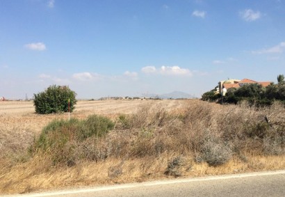 Alaminos, Larnaca Touristic Land For Sale | C2486