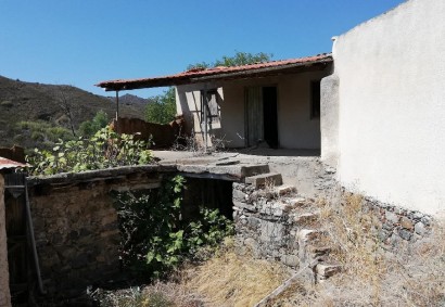 Akapnou, Limassol Other For Sale | C3472