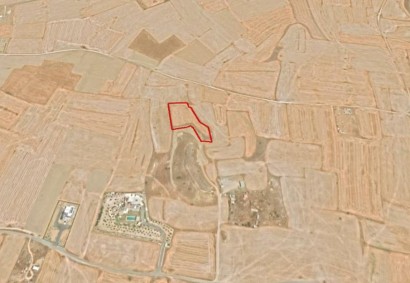 Geri, Nicosia Agricultural Land For Sale | C3628