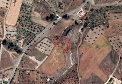 Analiontas, Nicosia Agricultural Land For Sale | C3877