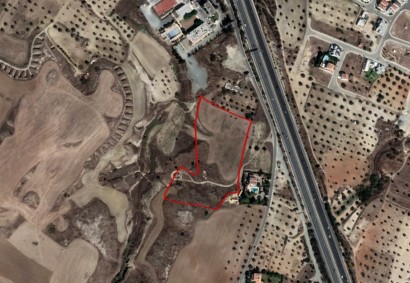 Latsia, Nicosia Residential Land For Sale | C3924