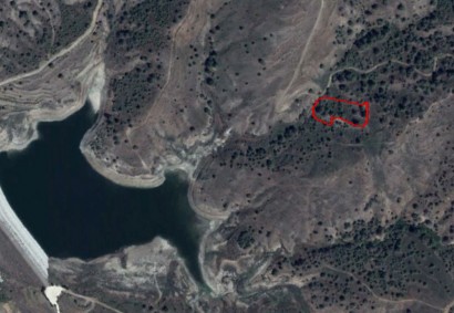 Vyzakia, Nicosia Agricultural Land For Sale | C3932
