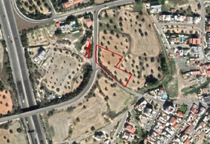 Latsia, Nicosia Commercial Land For Sale | C3995