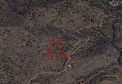 Kampi, Nicosia Agricultural Land For Sale | C4040