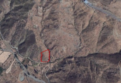 Pyrgos Kato, Nicosia Agricultural Land For Sale | C4047