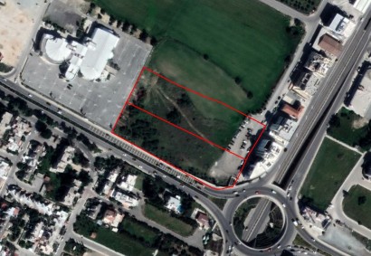 Strovolos, Nicosia Commercial Land For Sale | C4311