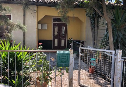 Nicosia Town, Nicosia Detached Villa For Sale | C6135