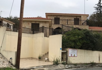 Lysos, Paphos Detached Villa For Sale | C7484