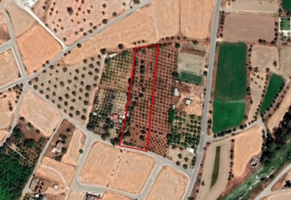 Dali, Nicosia Residential Land For Sale | C8012