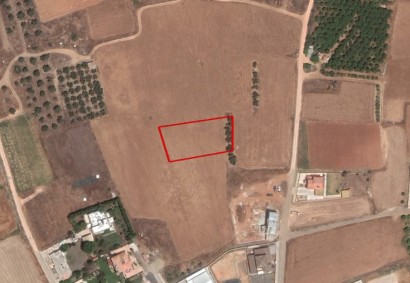 Akaki, Nicosia Residential Land For Sale | C8094