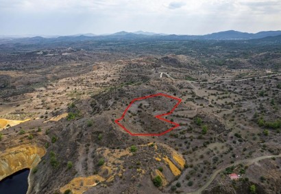 Kapedes, Nicosia Agricultural Land For Sale | C9366
