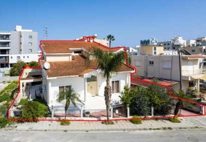 Larnaka - Sotiros, Larnaca Detached Villa For Sale | C10767