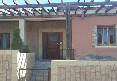 Palaiometocho, Nicosia Detached Villa For Sale | C10902