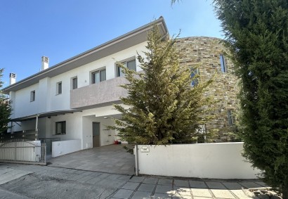 Lakatameia, Nicosia Detached Villa For Sale | C10939