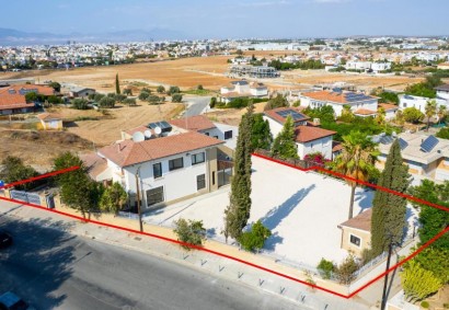 Strovolos - Agios Vasileios Detached Villa | C11553