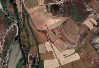 Palaiometocho, Nicosia Agricultural Land For Sale | C12391