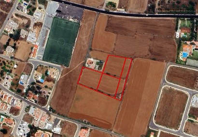 Deftera Pano, Nicosia Residential Land For Sale | C12410