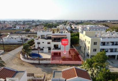 Perivolia Larnakas, Larnaca Apartment For Sale | C12428