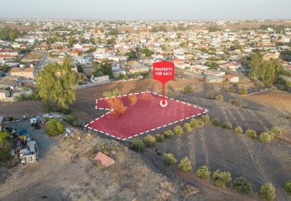 Palaiometocho, Nicosia Residential Land For Sale | C12607