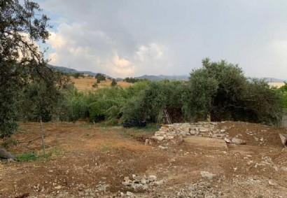 Klirou, Nicosia Residential Land For Sale | C12644