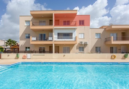 Mandria Pafou, Paphos Apartment For Sale | C12912
