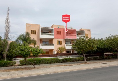 Paphos Town, Paphos Apartment For Sale | C13052