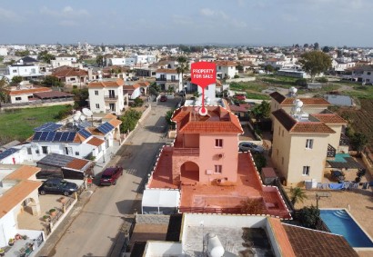 Liopetri, Famagusta Detached Villa For Sale | C13067
