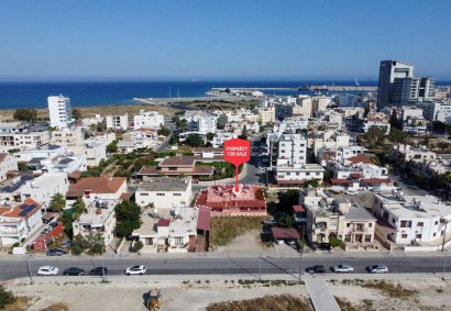 Larnaka Town, Larnaca Detached Villa For Sale | C13213