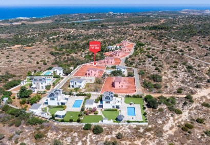 Paralimni, Famagusta Detached Villa For Sale | C13232