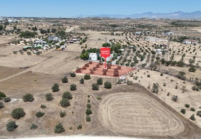 Geri, Nicosia Agricultural Land For Sale | C13306