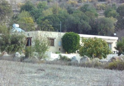 Meladeia, Paphos Detached Villa For Sale | C13385