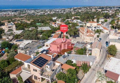 Mesa Chorio, Paphos Detached Villa For Sale | C13434