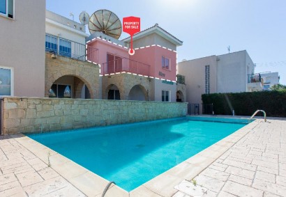 Paphos Town, Paphos Apartment For Sale | C13477